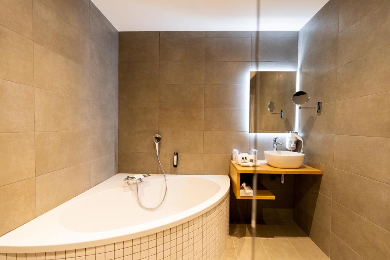 Fac & Spera -Hotel & Spa Tain-lʼHermitage 외부 사진